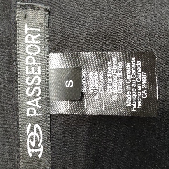 Passport V Neck Tee w/ Ruched Sleeves - Picture 6 of 7